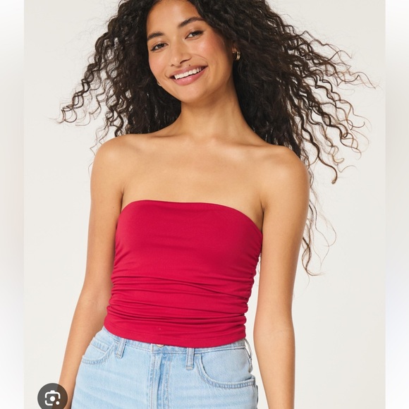 Hollister Ruched Seamless Fabric Tube
Top in Red size Large - Picture 11 of 11